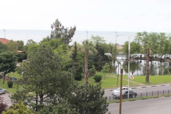 Apartment Khimshiashvili 9 Μπατούμι Εξωτερικό φωτογραφία