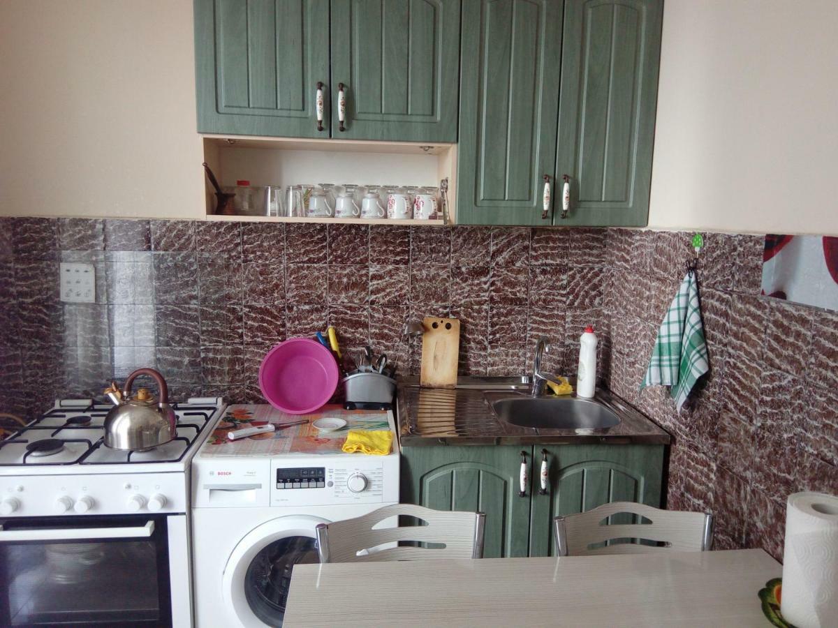Apartment Khimshiashvili 9 Μπατούμι Εξωτερικό φωτογραφία